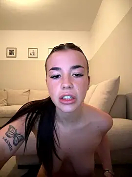 Emilyangelxx