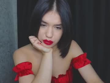mia__lunaa