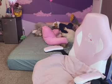 pr3ttyp1nkpussy