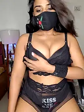 Poonam_Bold