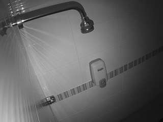 voyeurcam-jb-shower-13