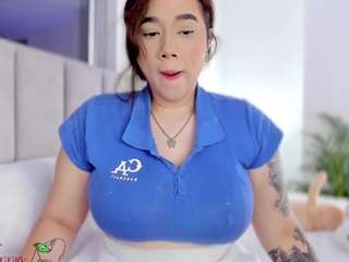 foxy-boobs