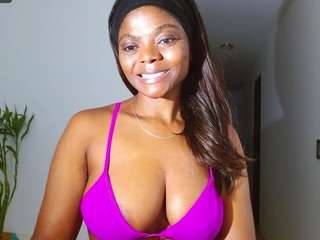 ebonydreamiin