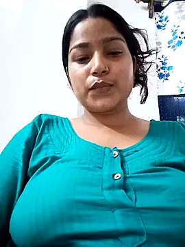 Hot-Sania22