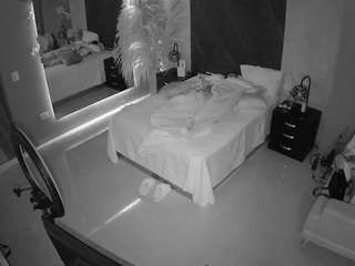 voyeurcam-casa-salsa-bedroom-4