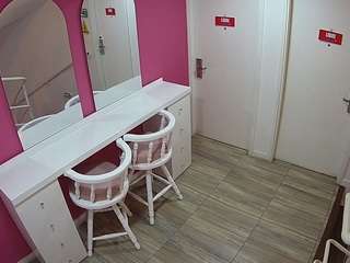 voyeurcam-jb-makeup-2