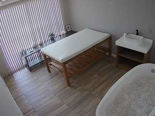 voyeurcam-jb-office-2