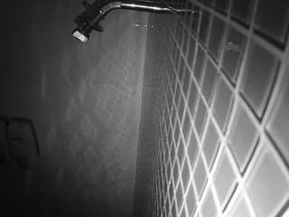 voyeurcam-jb-shower-11