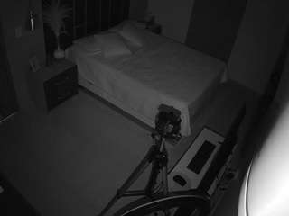 voyeurcam-casa-salsa-bedroom-8