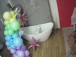 voyeurcam-casa-salsa-bathroom-5